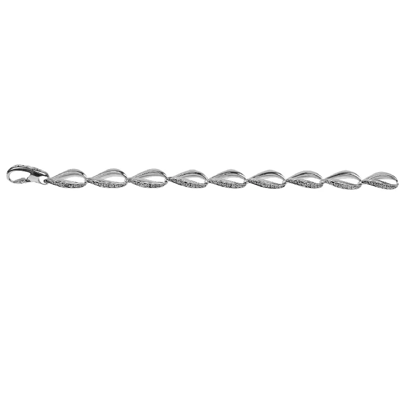 delicate silver bangle for women-Silver Eternity Knot Link Bracelet