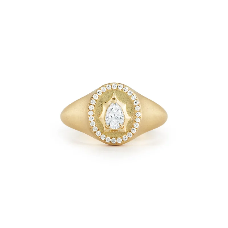 diamond wedding rings with channel-set stones-Envoy Gold Signet Ring