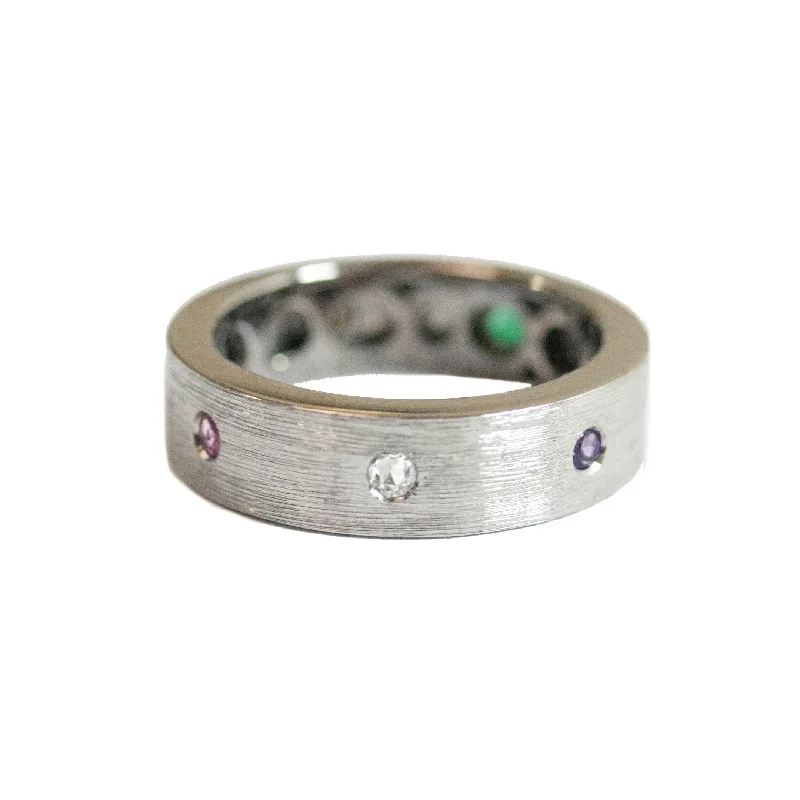 women’s diamond rings with classic round stones-Nick Equality Band Silver