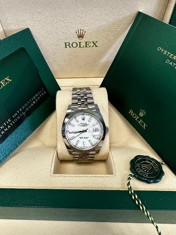 smartwatches with fitness tracking for weight loss goals-Rolex DateJust 41mm 126300 Oystersteel Jubilee White Dial