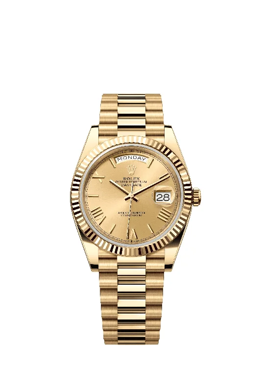 watches for men with interchangeable bezels for versatility-Rolex Day-Date 40 mm 228238-006 President Fluted Champagne Dial