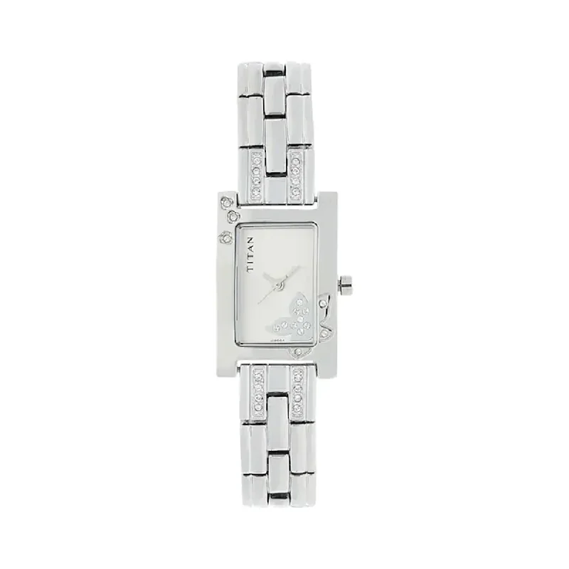 men’s classic wristwatches with leather strap-Titan Raga Analog Silver Dial Women's Watch NK9716SM01