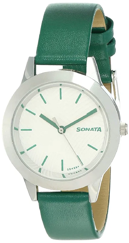 durable smartwatches for everyday wear and adventure-Splash Silver Dial Bottle Green leather Strap