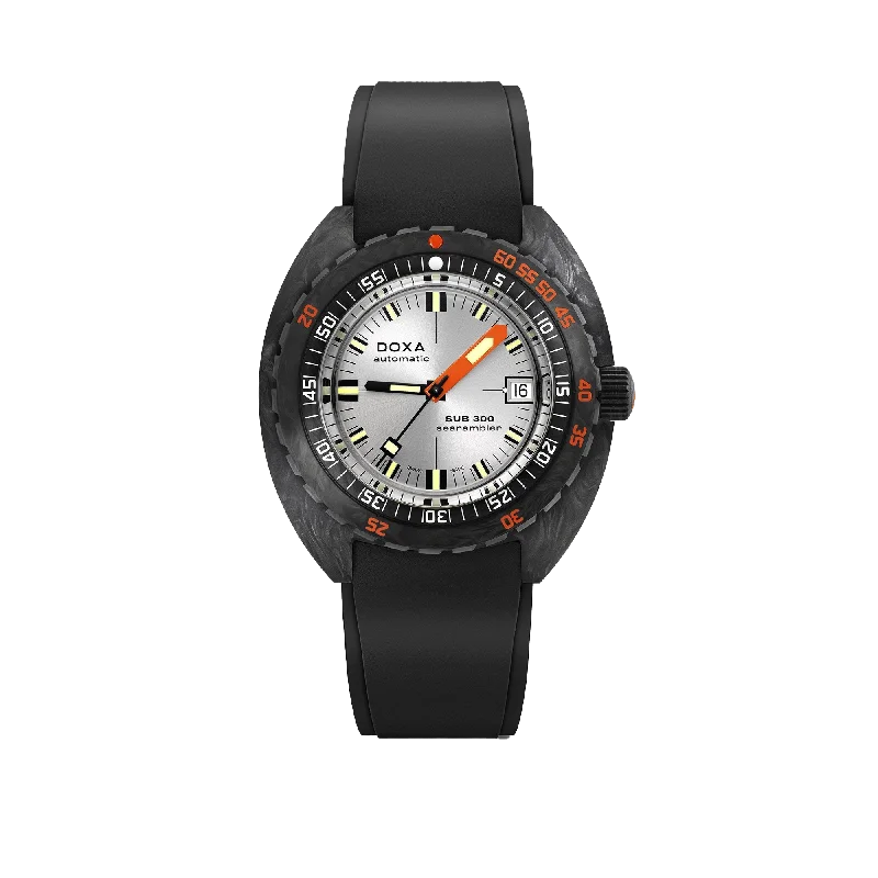 solar watches with long battery life for outdoor enthusiasts-DOXA SUB 300 Carbon Searambler